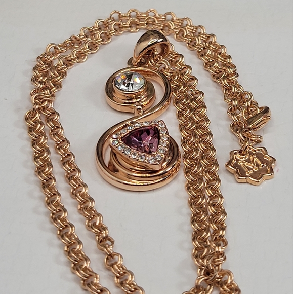 MOVADO SWAROVSKI CRYSTAL NECKLACE 11.5